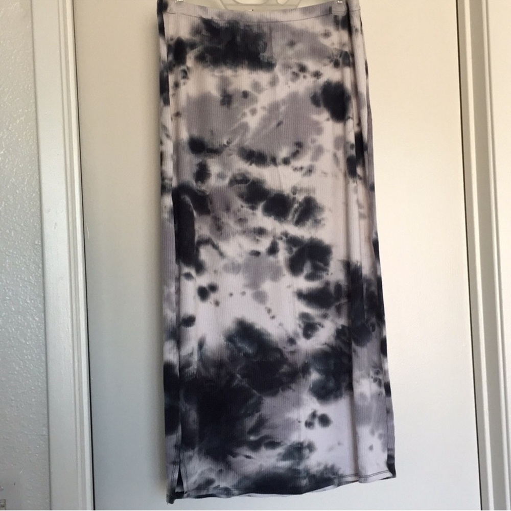 Tie-Dye Halter skirt/top set - Picture 3 of 6